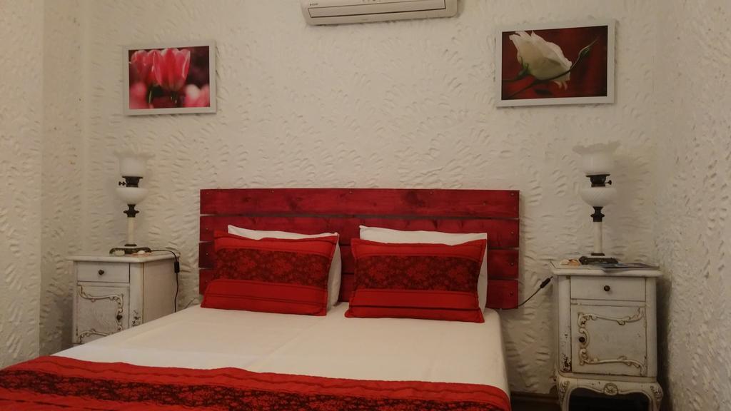 Bizim Ev Hotel (Adults Only) Alaçatı Pokoj fotografie